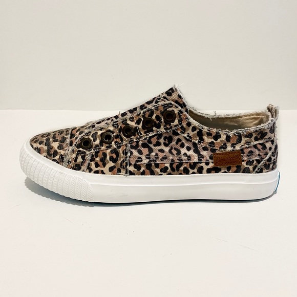 BLOWFISH Play Leopard Print Sneakers- Brand New - Picture 12 of 15
